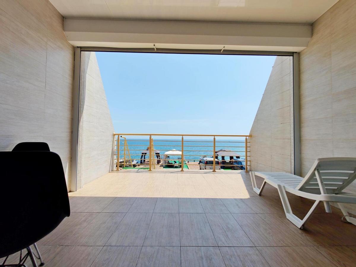 Vip Apartments Sovinion Odessa Zewnętrze zdjęcie