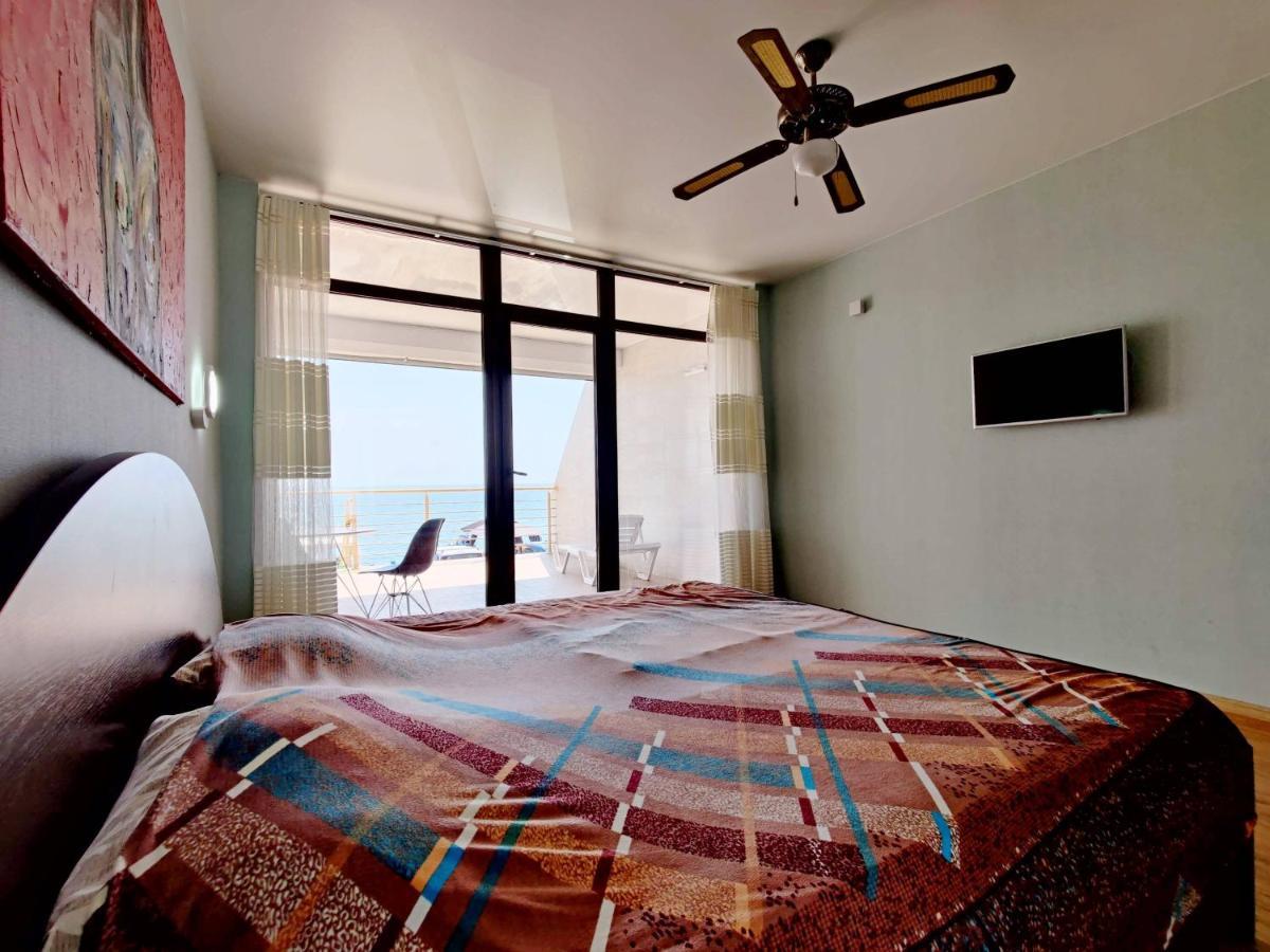 Vip Apartments Sovinion Odessa Zewnętrze zdjęcie