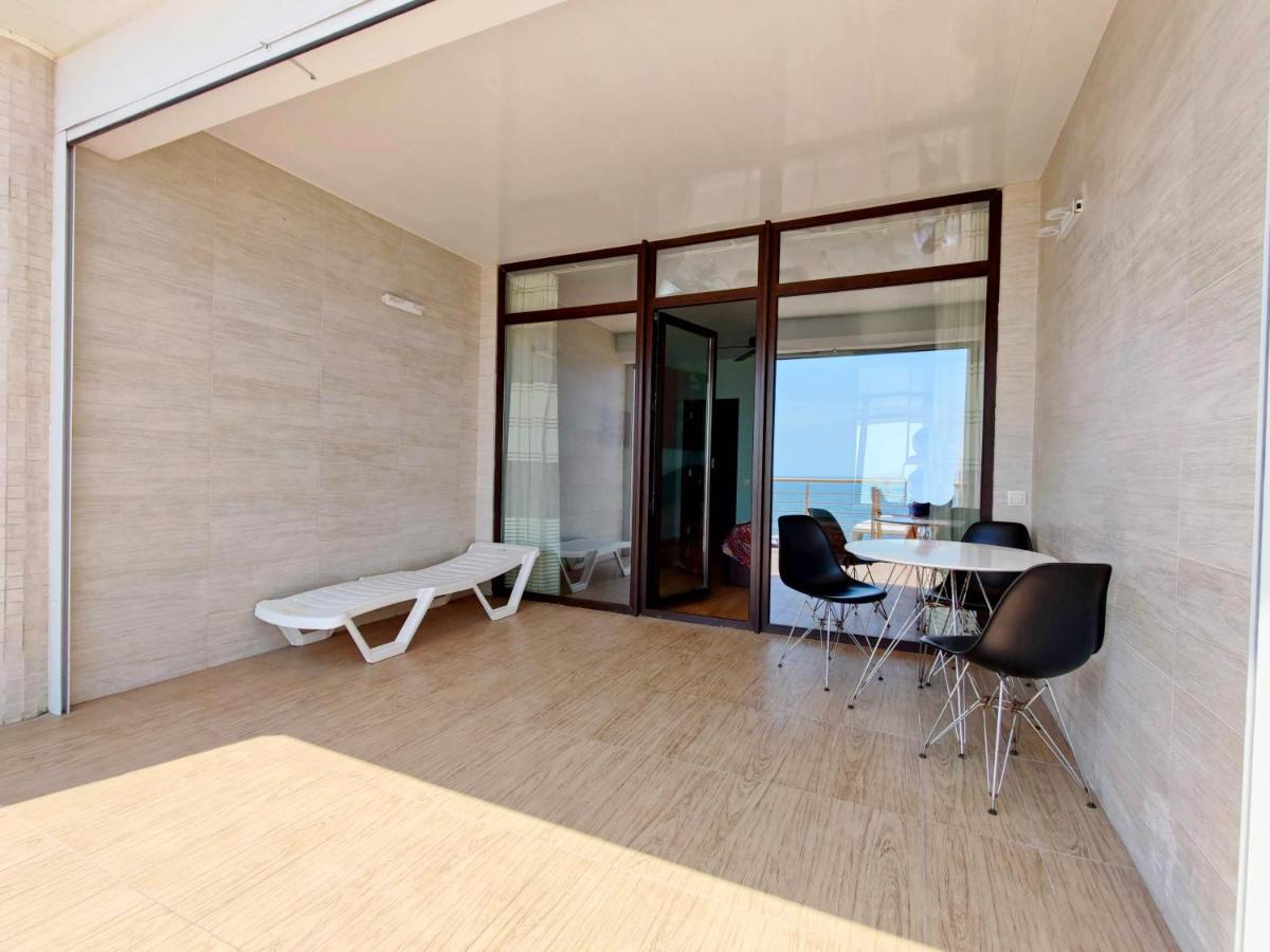 Vip Apartments Sovinion Odessa Zewnętrze zdjęcie